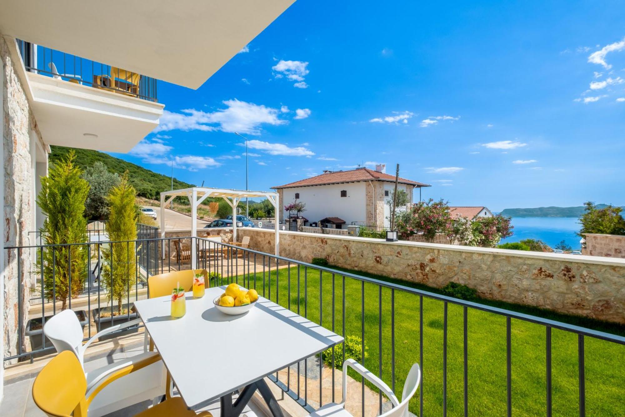 Meri Suite Apart Kaş Buitenkant foto
